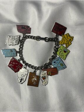 Vintage Charm Bracelet 12 State Travel Souvenir Charms Silver Tone USA